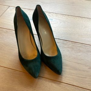 listing-status-banner